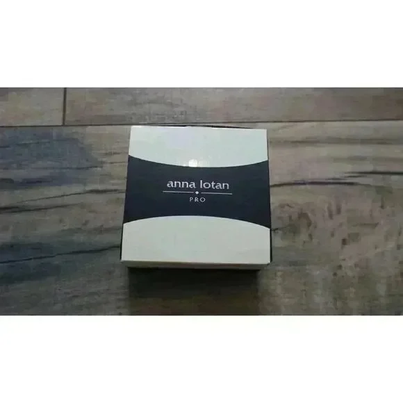 Anna Lotan Pro Pampering Body Butter Lotion Cream (200ml) - Picture 2 of 10